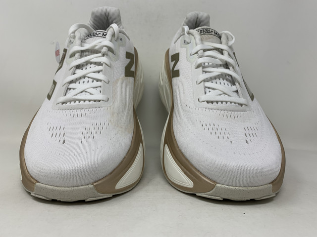Women's New Balance Fresh Foam X More v5, White/Salt/Gold, 10.5 2E Medium US product image view 4