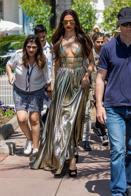 Deepika-Padukone-3