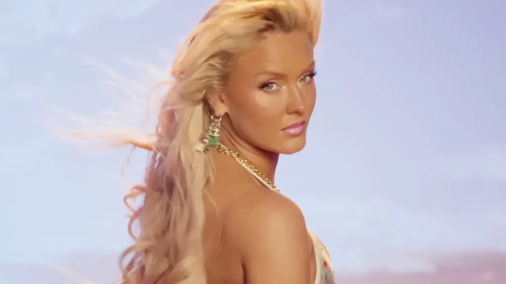 Zara Larsson's Bold Concert Attire Ignites Online Discussion