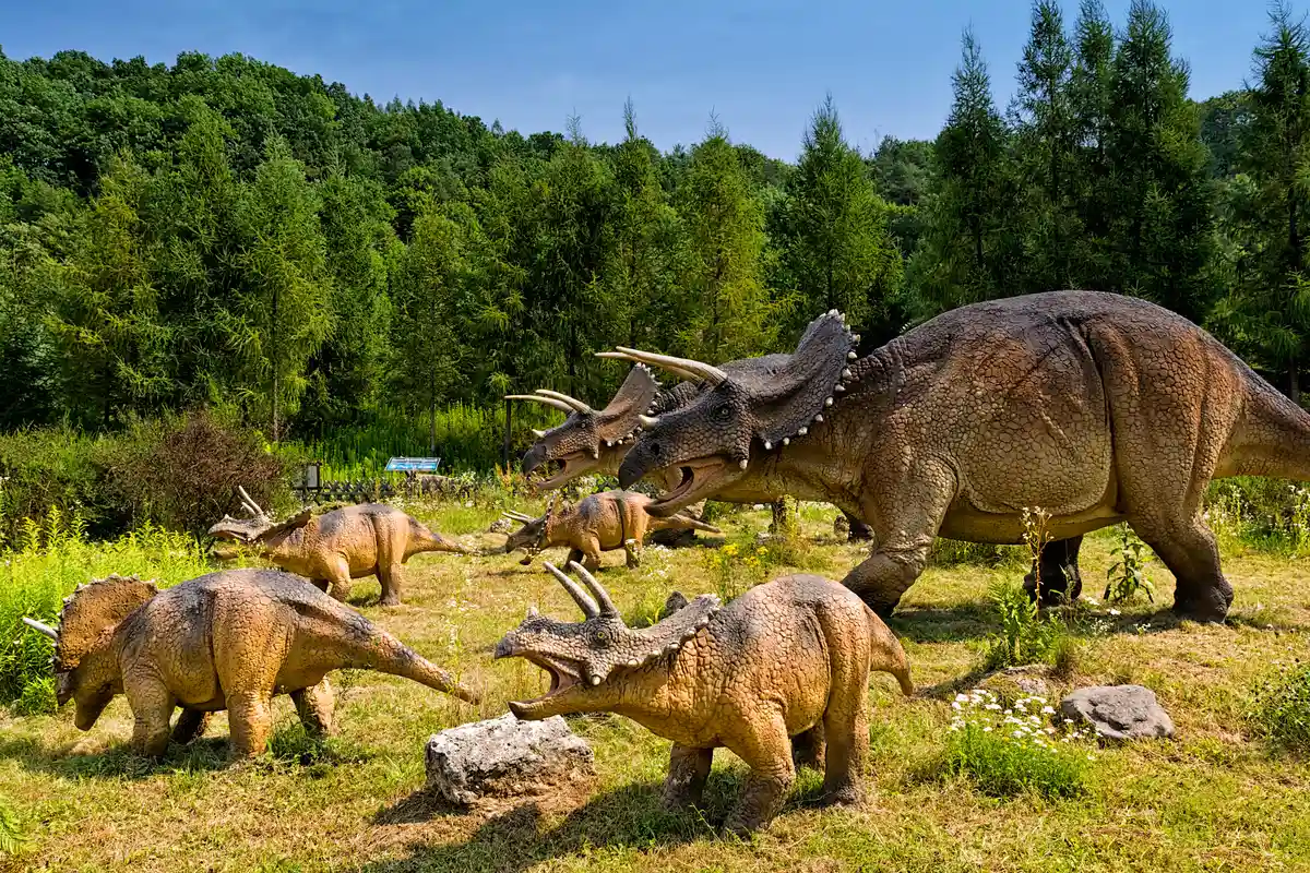 Ineu va avea parc de aventuri cu dinozauri, finanțat din fonduri UE