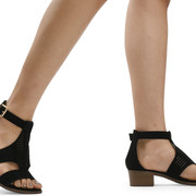 GILIAN BLACK G