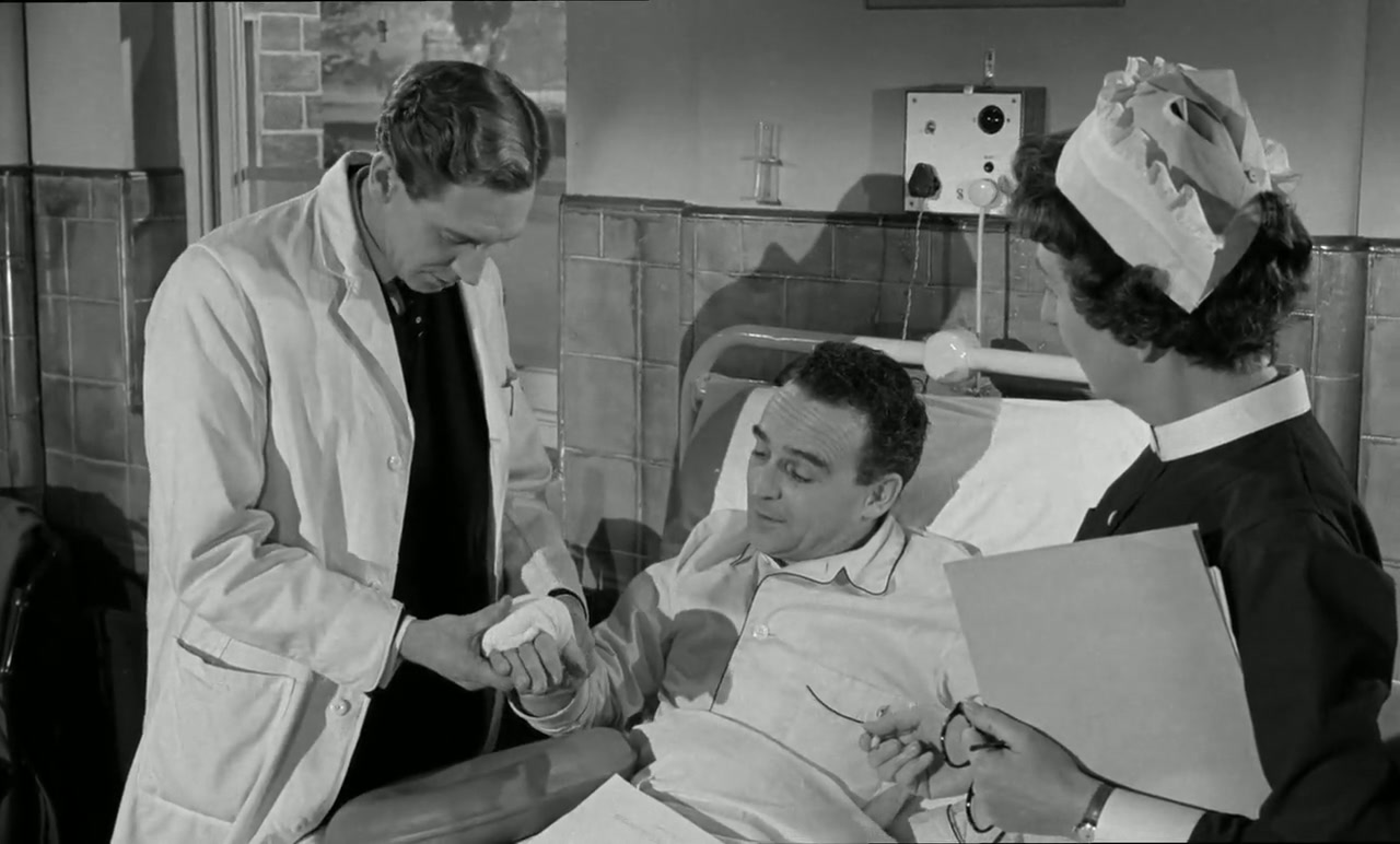 Carry on Nurse Screenshot
