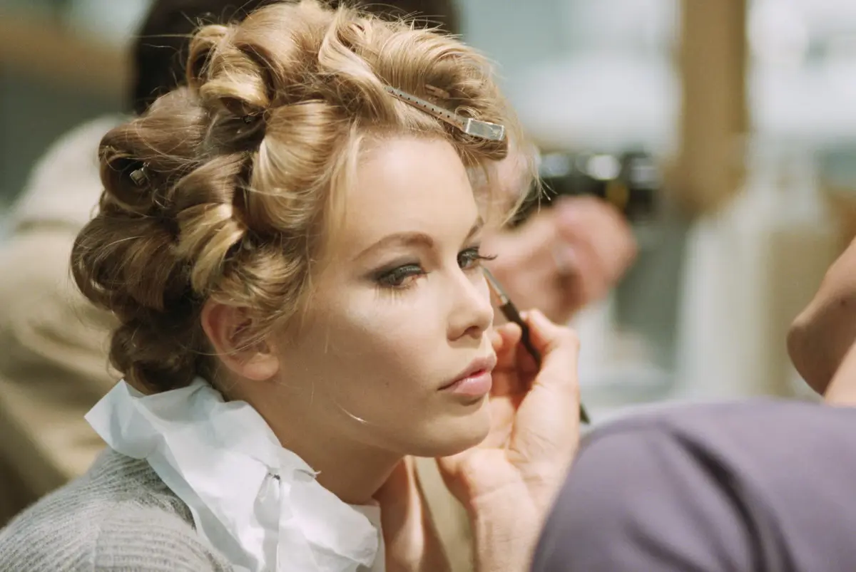 Big Curls, Little Effort: Top Hair Rollers for Volume