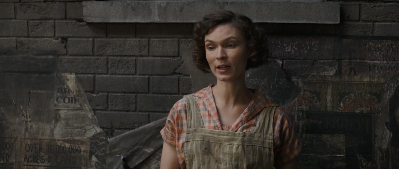 Young Woman and the Sea Screenshot