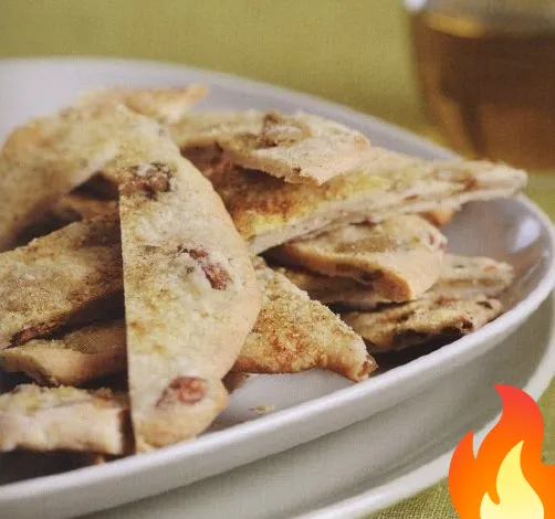 Постер Плоский пряный хлеб с оливками