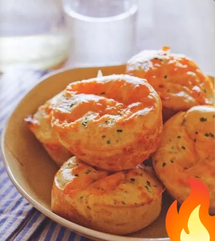 Постер Поповеры с сыром и зеленым луком