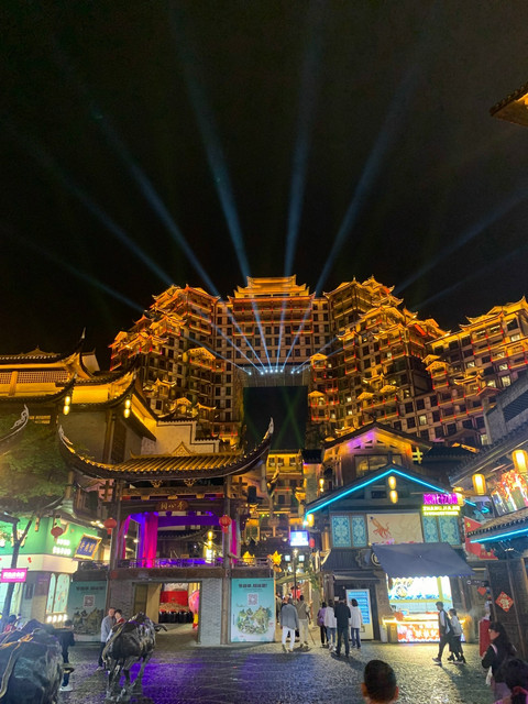 Украденное солнце. Universal Beijing Resort, Гуйлинь, Фужун, Чжанцзяцзе, Фэнхуан, Яншо. 8-17 апреля 2026. Украденное солнце. Universal Beijing Resort, Гуйлинь, Фужун, Чжанцзяцзе, Фэнхуан, Яншо. 8-17 апреля 2026.