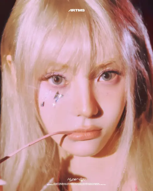 jinsoul loona 1409570.webp