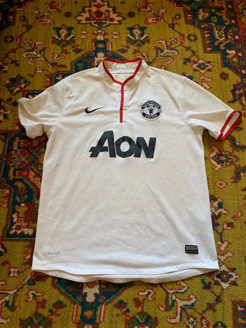 man-utd-12-away2