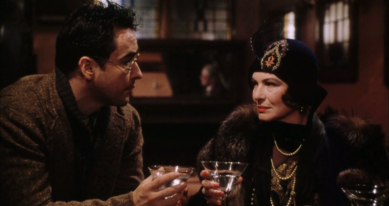 Bullets Over Broadway Screenshot