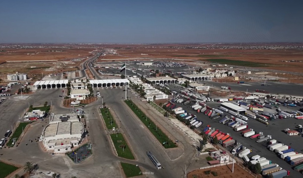 إتاحة تمديد مدة مكوث المركبات عبر مديريات الضابطة الجمركية في المحافظات