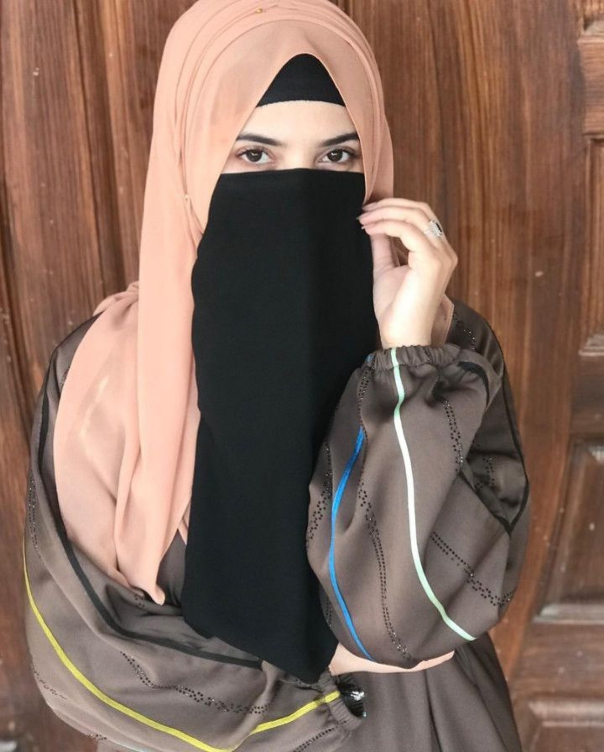Aqsa Rasool Professional