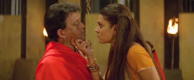 Chingaari-2006-720p-AMZ-HD-Desire-Movies-MY-mkv-snapshot-02-07-10-240