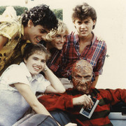 cast noes