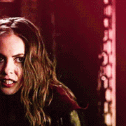 arrow-thea-queen
