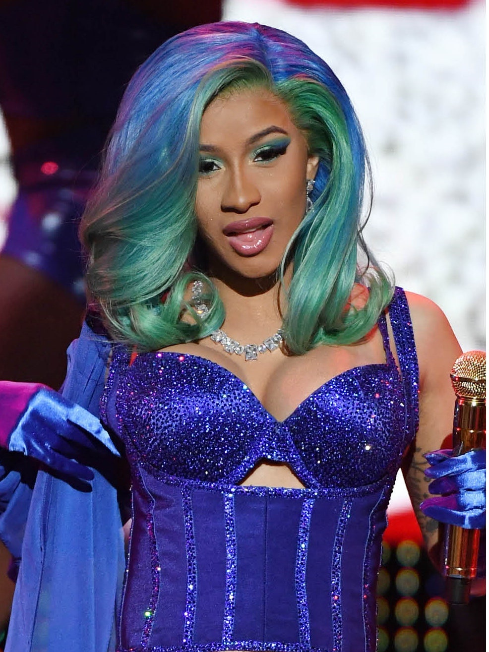 Cardi-B