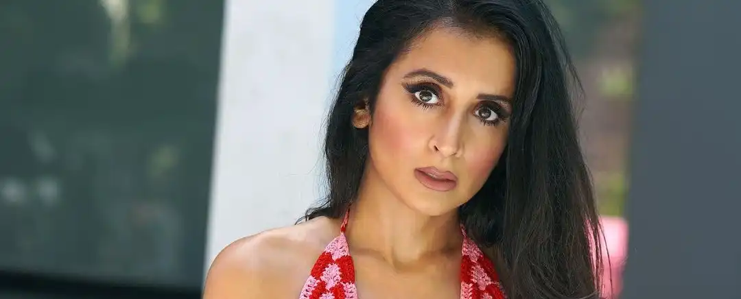 Demi Mann Wallpapers Insta Fit Bio (8)