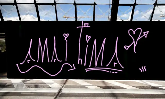 Graffiti artwork by DbDKITM