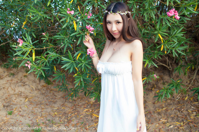 Sunny 54