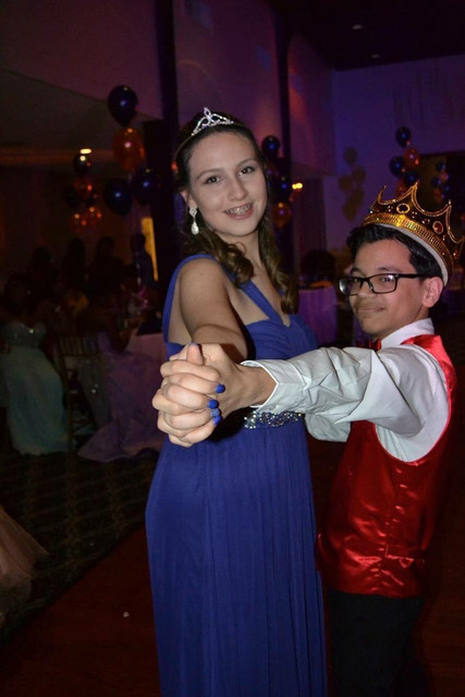 Paige-Prom-Pixx-005