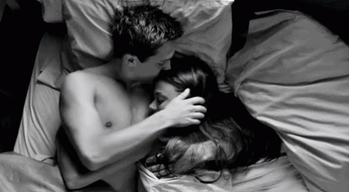 kiss-couple.gif