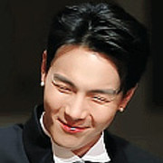 SHOWNU-4