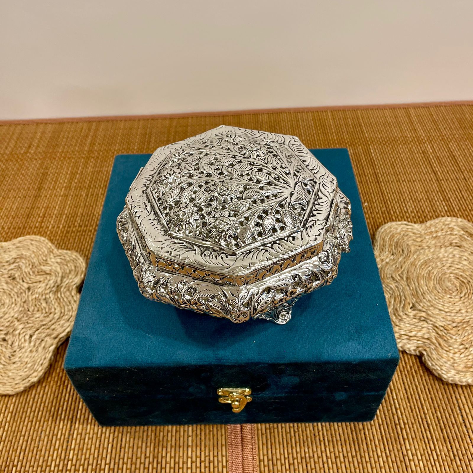 Designing Dryfruit Box