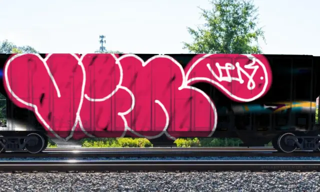 Graffiti artwork by Tkiz