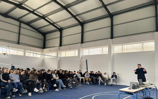 f52340e9-2f4e-4660-a63a-163a2bd987e4