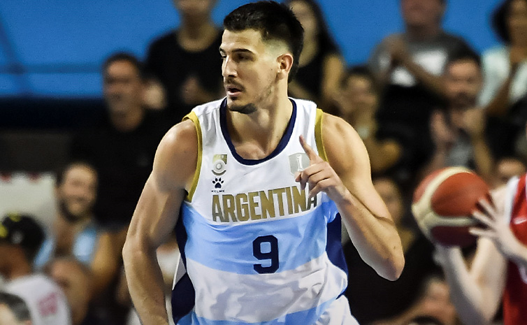 Eliminatorias: Argentina visita a Uruguay en exigente prueba