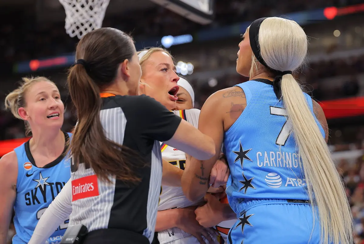 A Packed Sunday Sports Schedule Features NFL and WNBA Showdowns