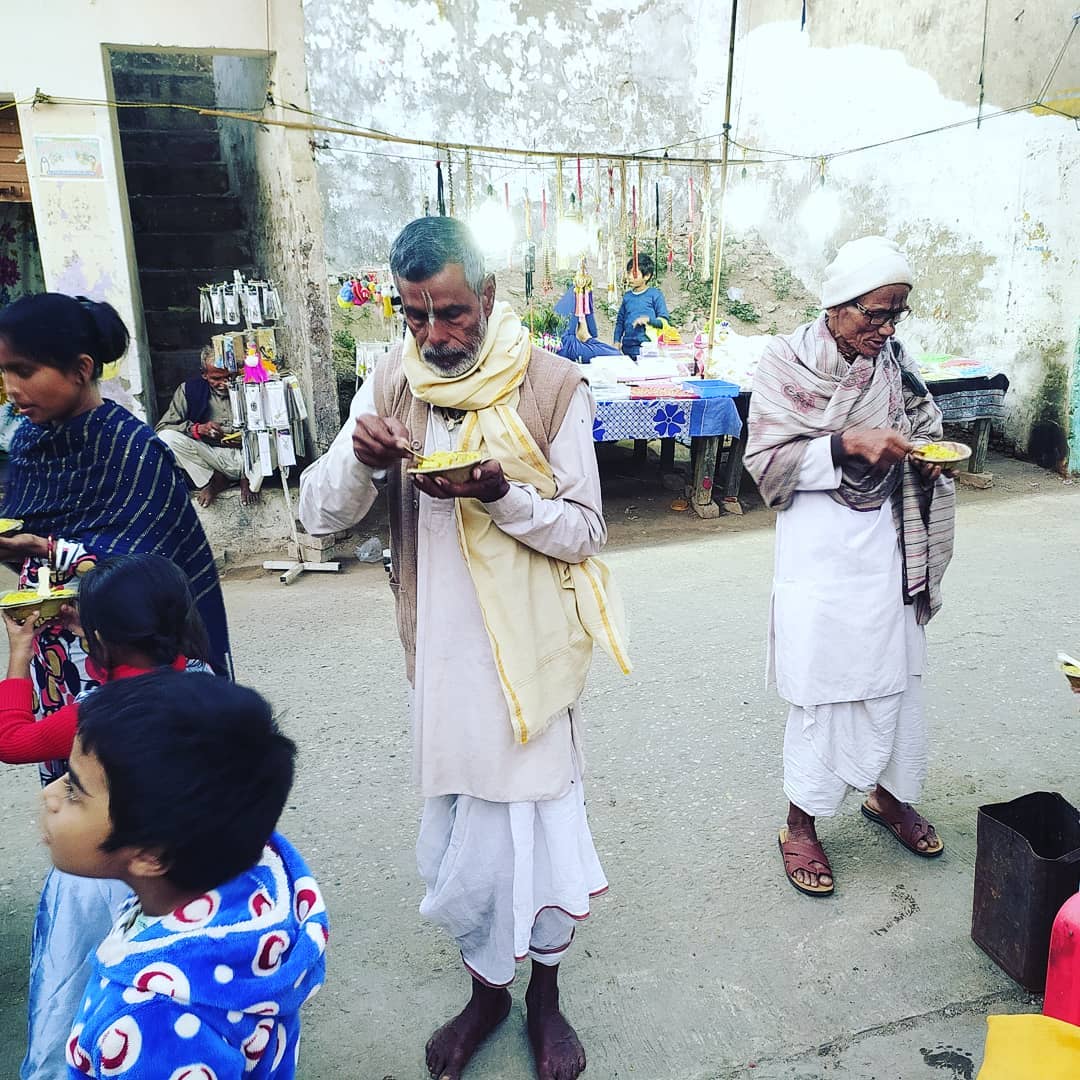 Pushp seva