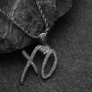 XO Necklace