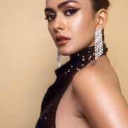 Mrunal-Thakur-27