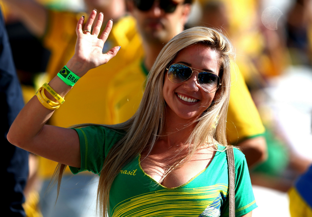 Brazil Team Fans 03