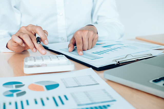 Monitoring your eCommerce cash flow is crucial for financial stability. Hiring an eCommerce accountant can streamline this process. They manage income and expenses, ensuring accurate records and timely tax filings. By leveraging their expertise, businesses can optimize cash flow, identifying trends, and making informed decisions. This proactive approach enhances financial health and facilitates growth in the competitive online marketplace. To know more visit here https://www.esenshi.com/