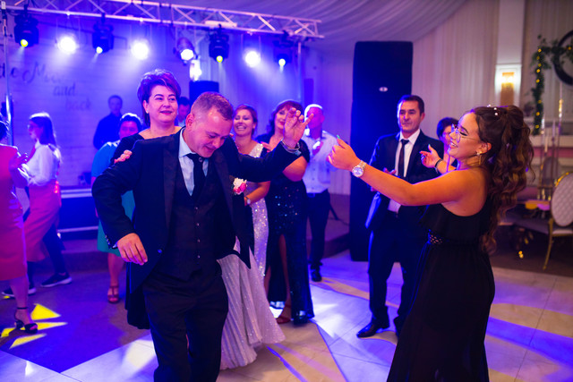 MRM-Events851