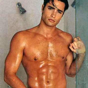Victor-Webster729