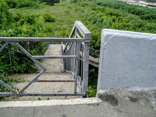 i-1