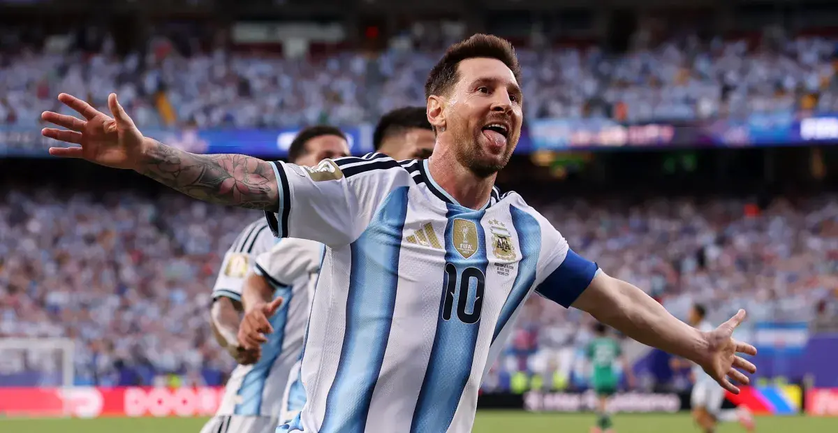 <Football Frenzy Takes Over the World Stage: 5 Key Takeaways from the First Week of the FIFA World Cup>