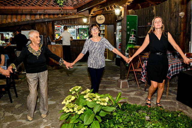 pic-128