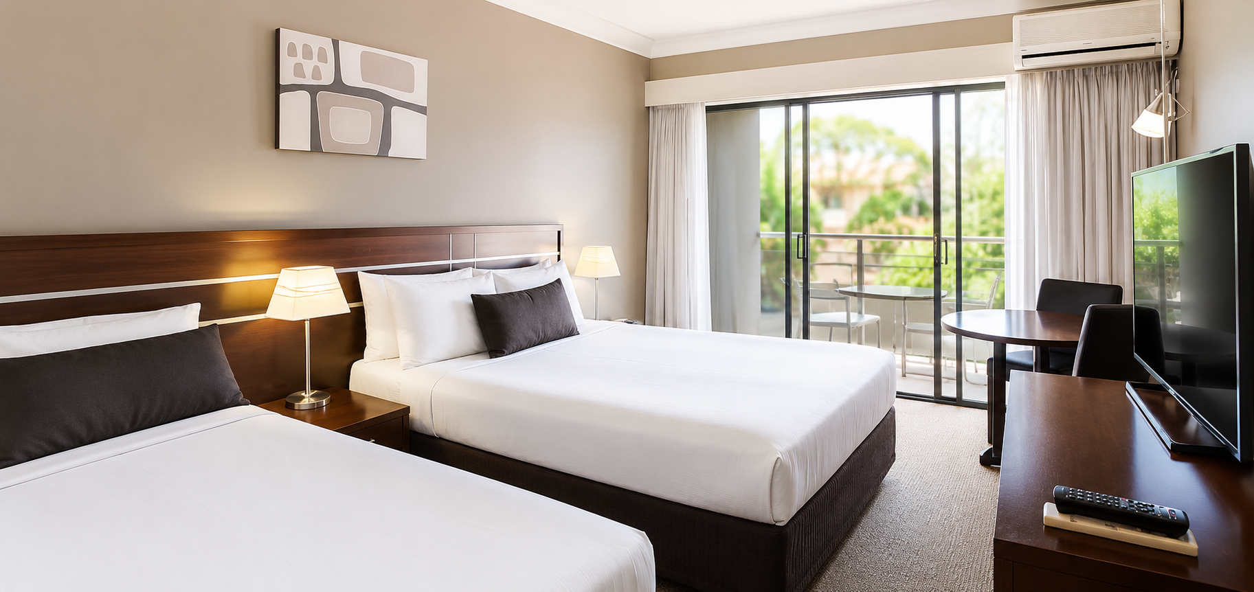 Alpha+Hotel