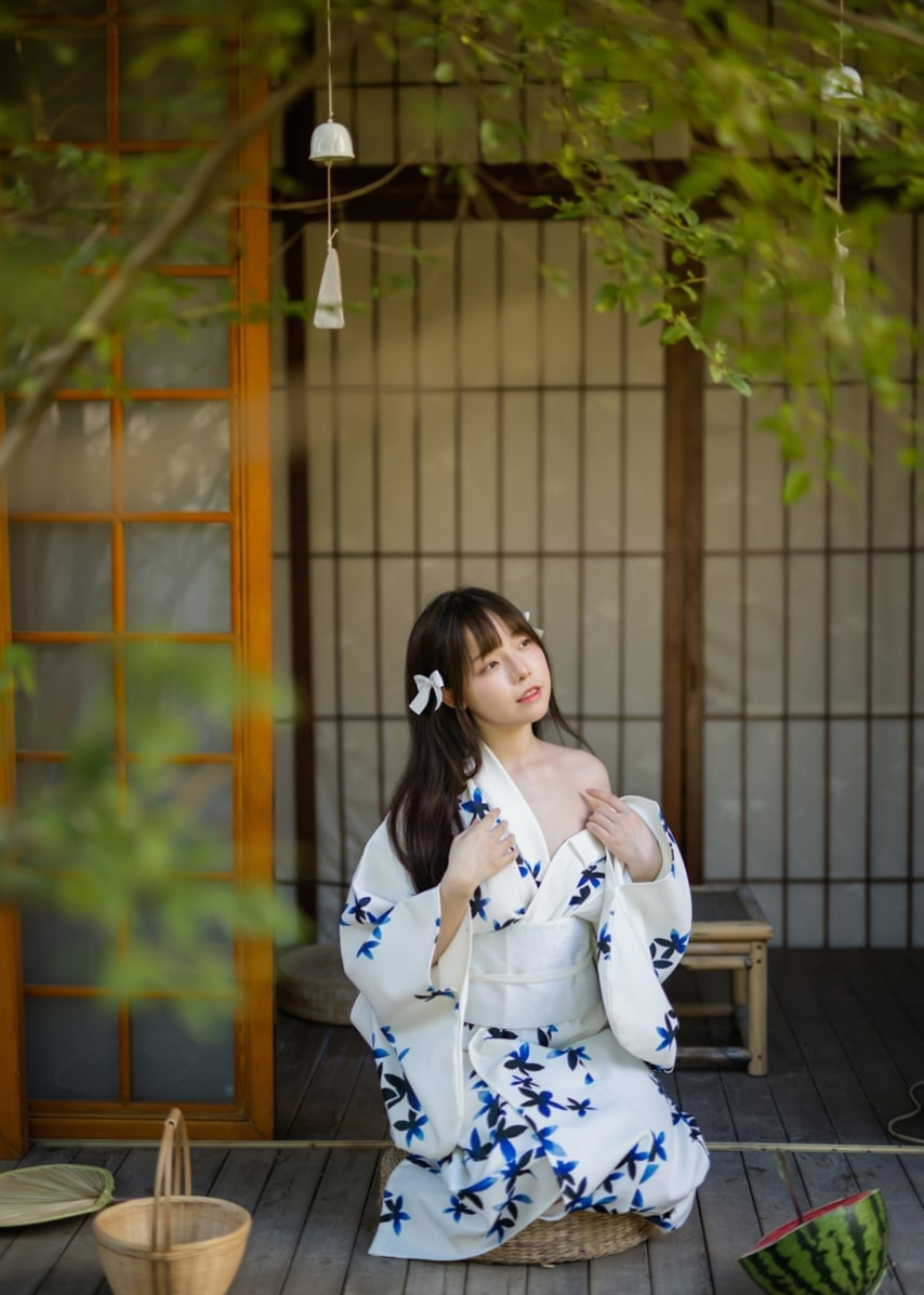六味帝皇酱 夏日和服 045