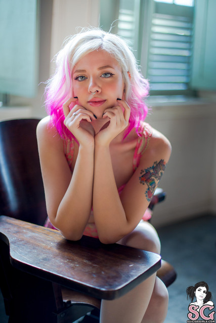 23