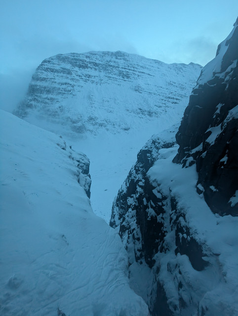 PXL-20241122-162237022-NIGHT