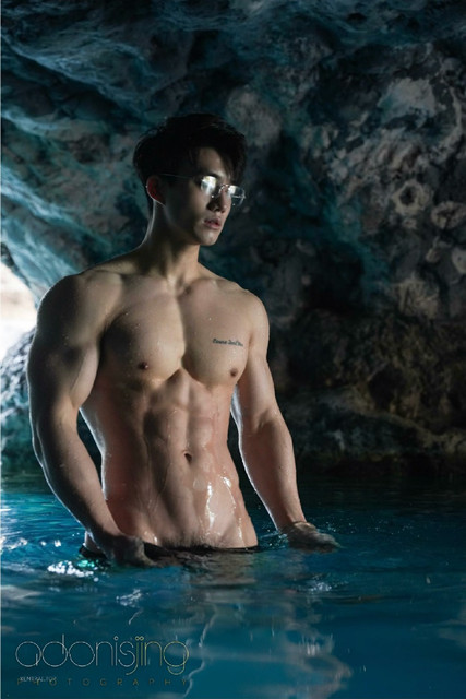 adonis2 1 27.jpg