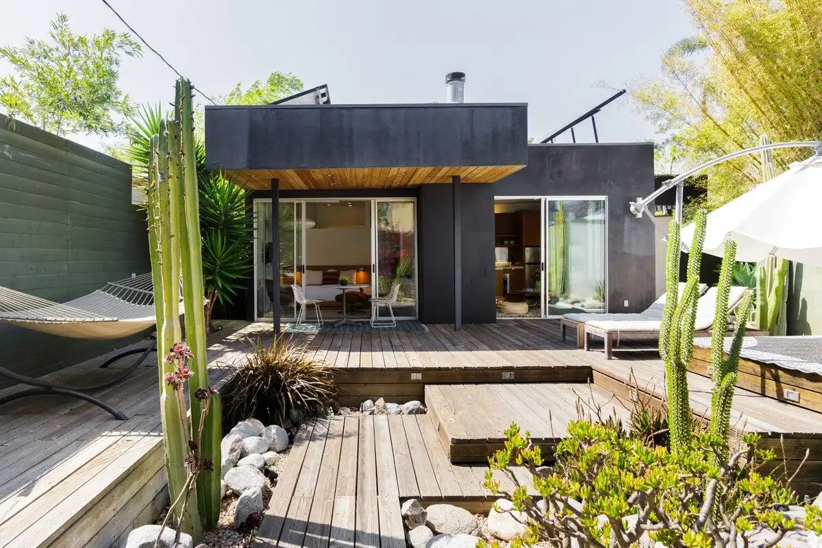 Los Angeles' Top Stays for Sun, Sand, and Celebrity Sightings