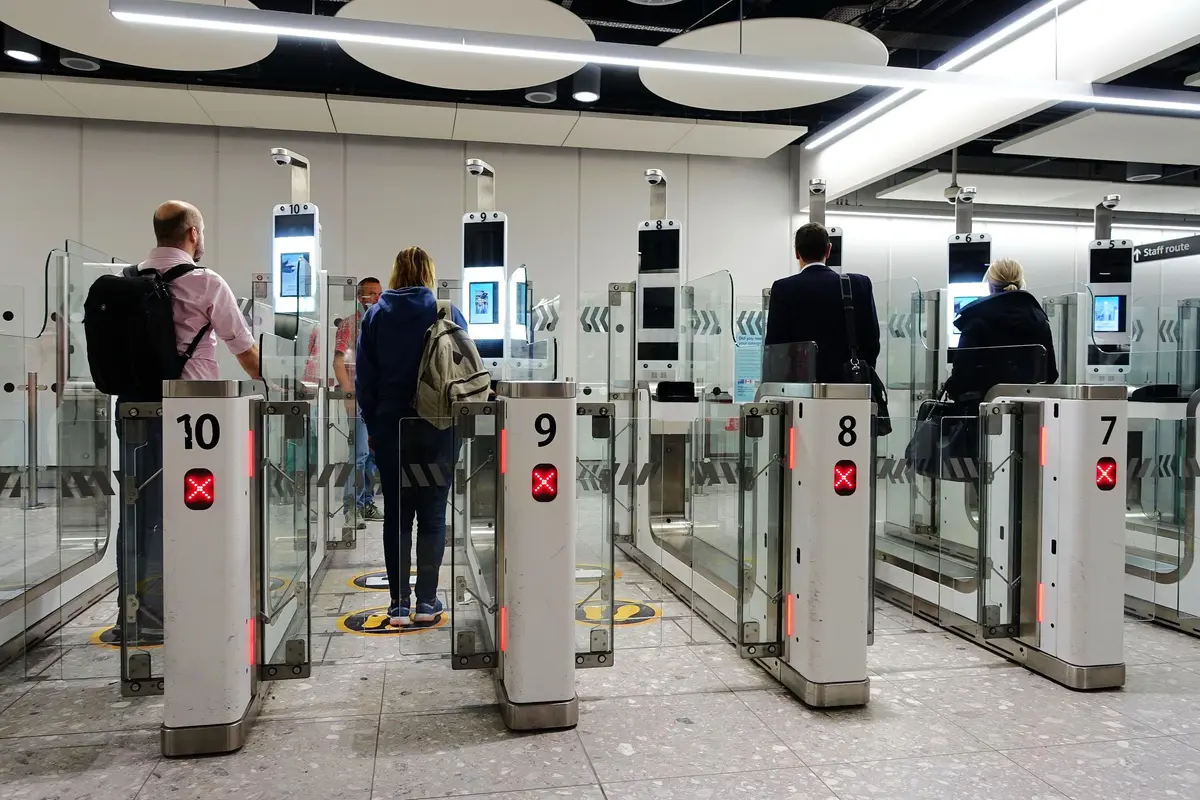 Facial Recognition Fuels Airport Confrontation