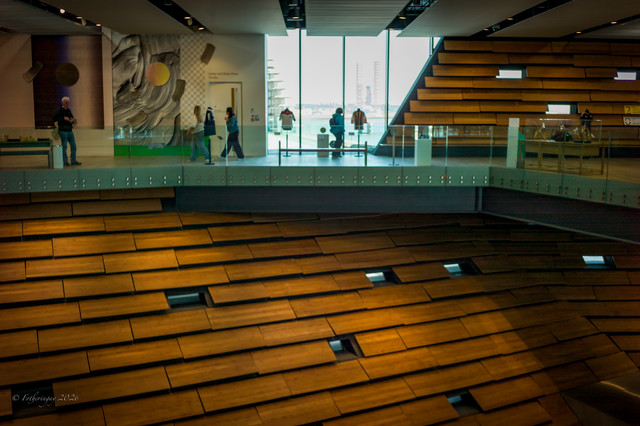 L1461316.jpg