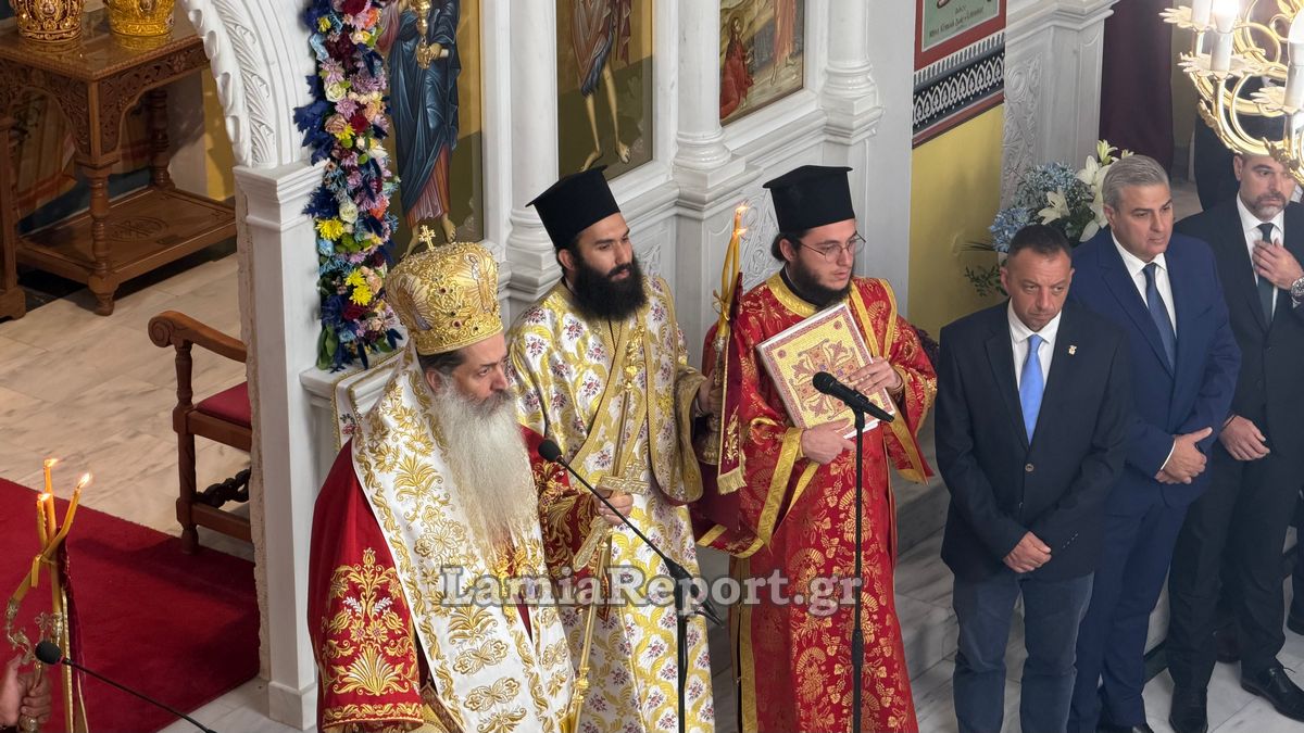 Αγ Λουκας26 043